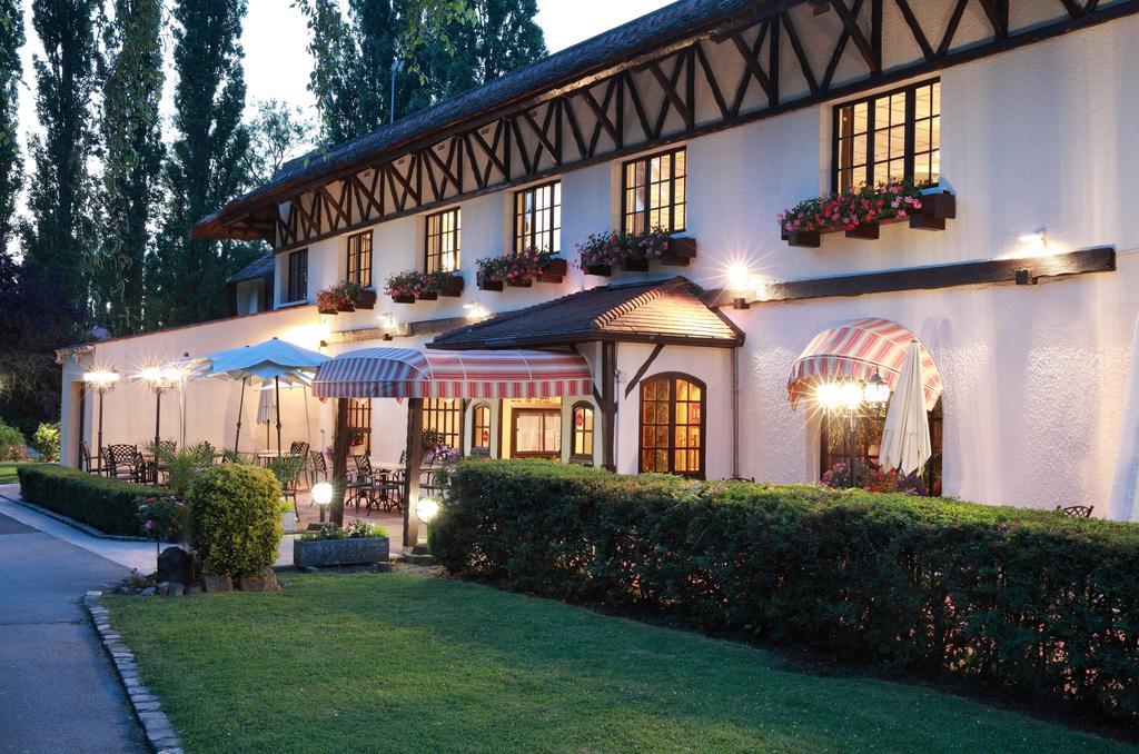 Cit'Hotel Le Pot D'Etain Holnon Buitenkant foto